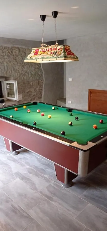 Villa Zoro With A Lovely Garden And A Private Pool In The Middle Of Istria パジン 0*,  クロアチア